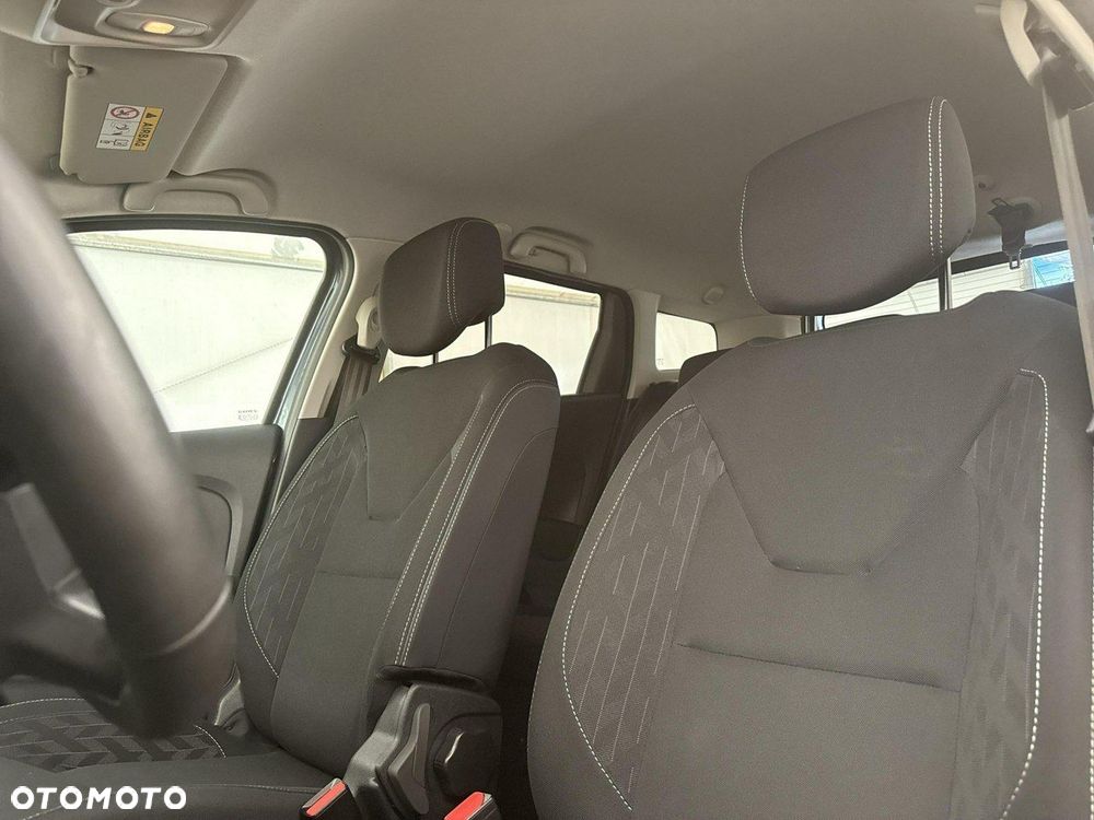Renault Clio - 11