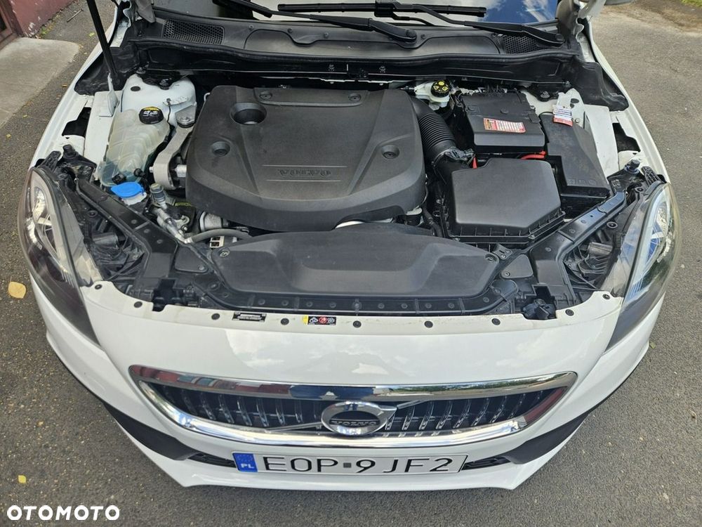 Volvo V40 D2 Drive-E Ocean Race - 34