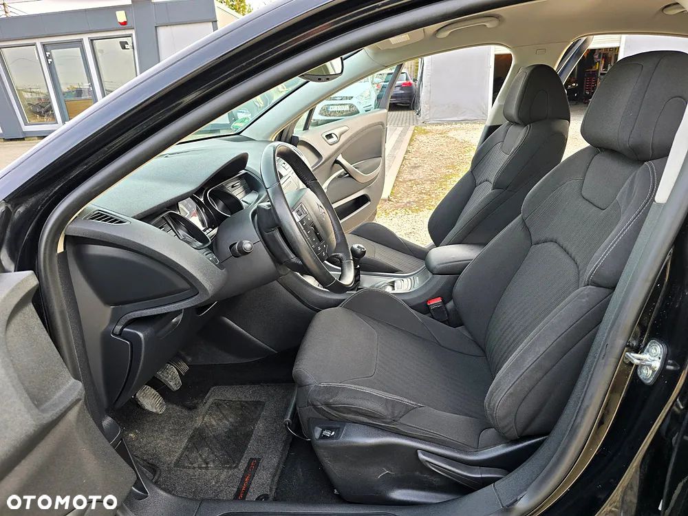 Citroën C5 2.0i 16V Confort - 16