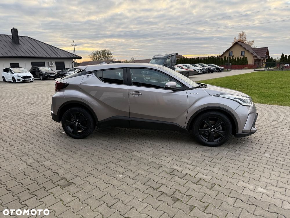 Toyota C-HR 1.8 Hybrid Prestige - 11