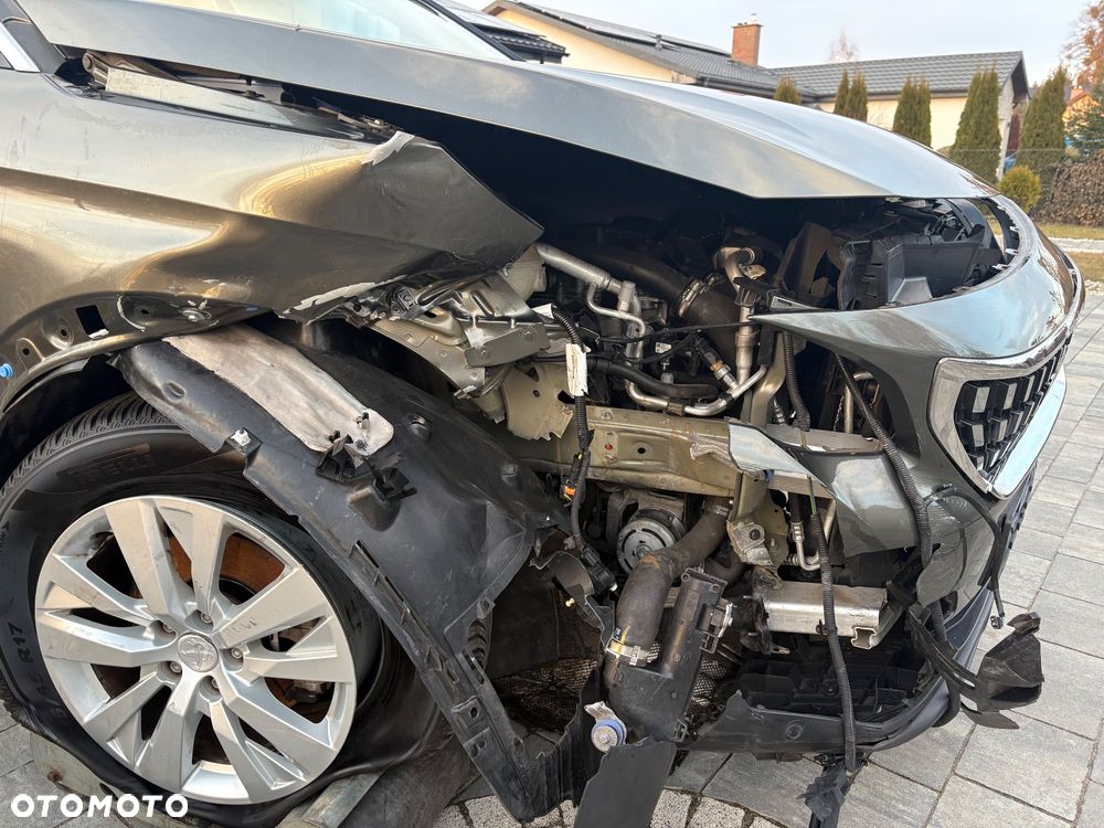 Peugeot 3008 PureTech 130 Stop & Start GPF Active - 38