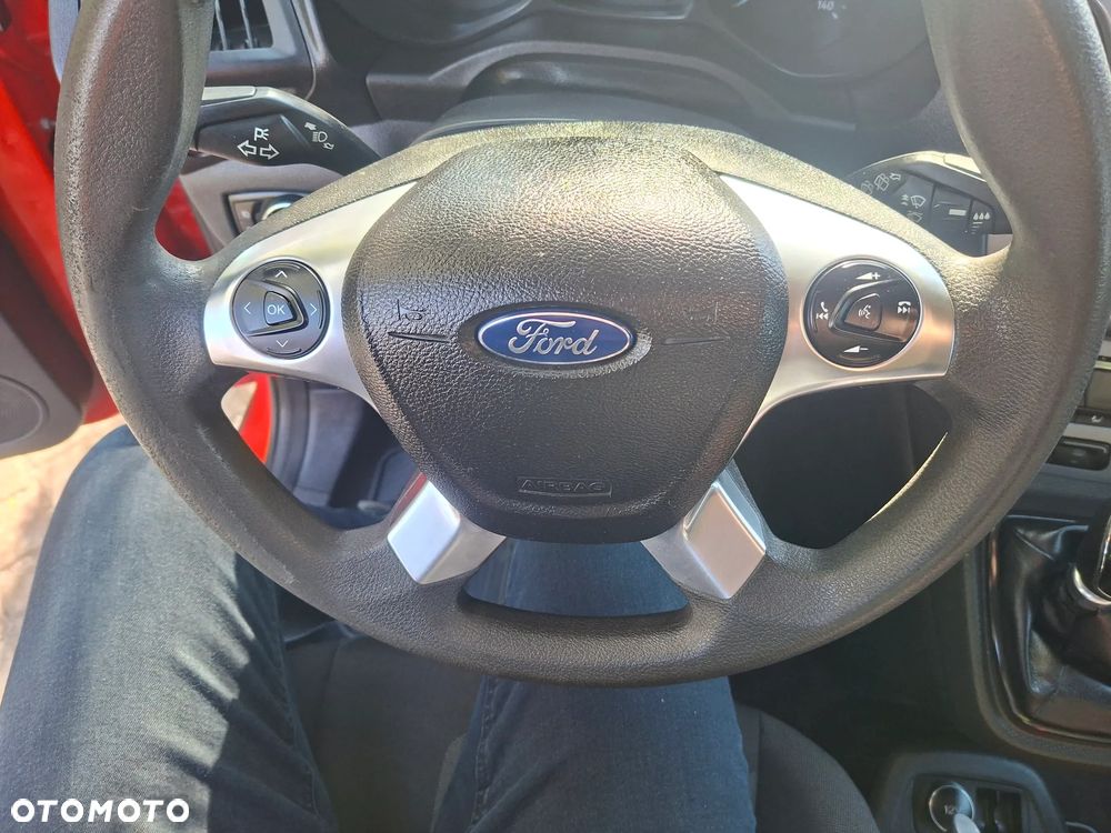 Ford Tourneo Connect 1.5 TDCi Start-Stop Titanium - 13