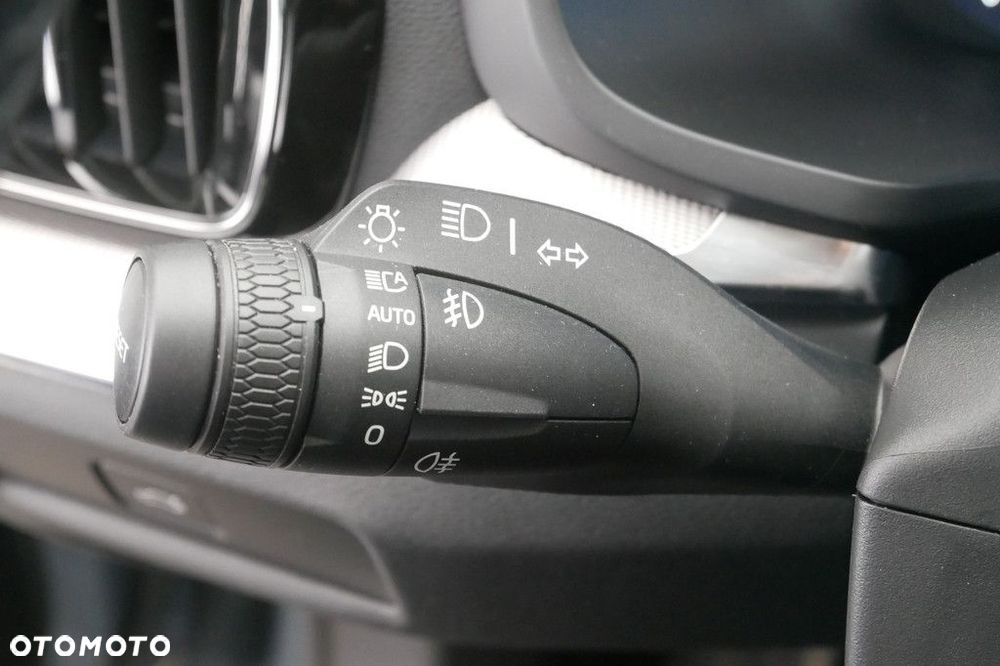 Volvo V60 - 25