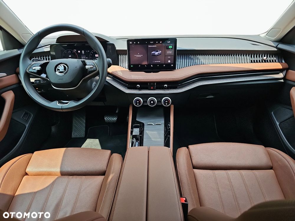 Skoda Superb 2.0 TDI SCR 4x4 Selection DSG - 9