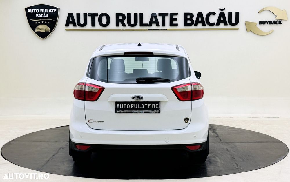 Ford C-Max - 11