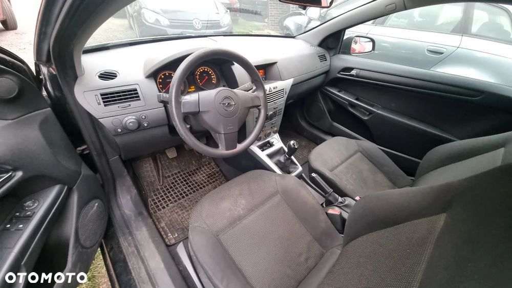 Opel Astra 1.4 GL - 8
