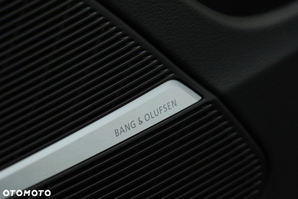 Audi Q8 - 21