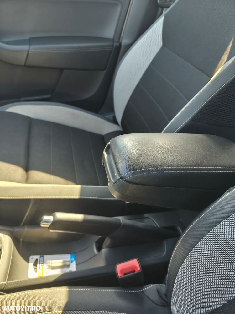 Skoda RAPID 1.2 TSI Style - 5