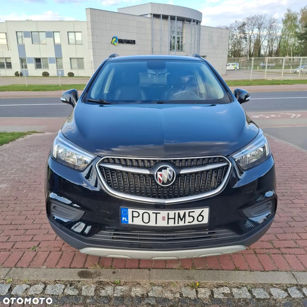 Buick Encore - 2