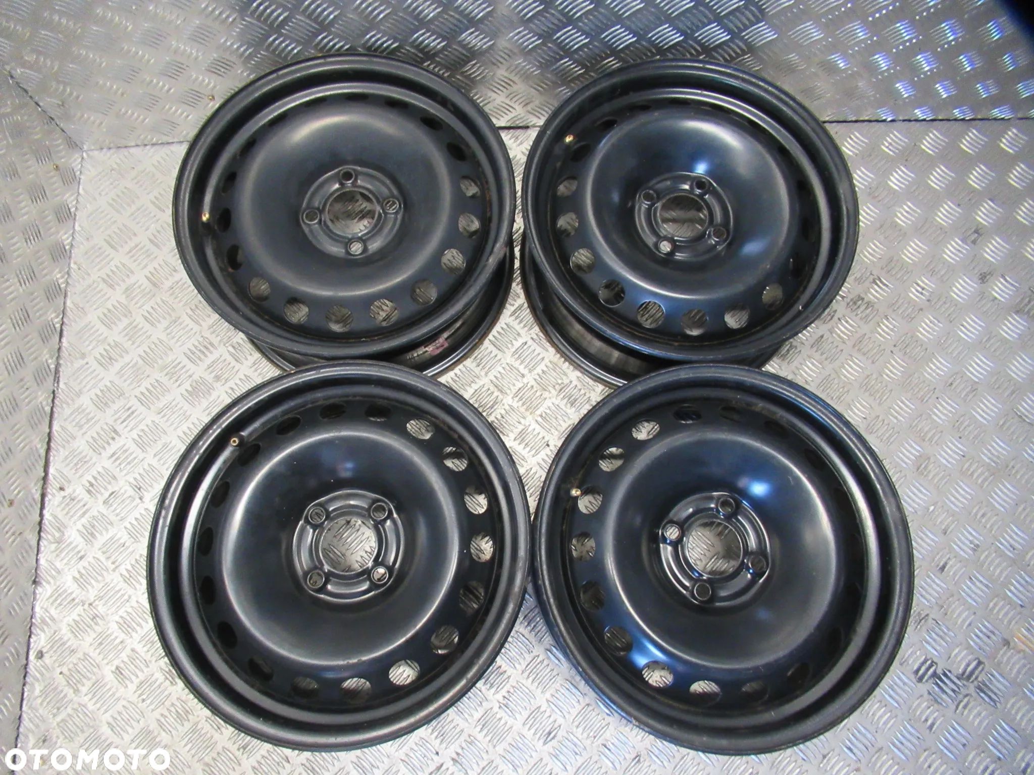 Felgi Dacia Dokker Logan Lodgy Sandero Renault Clio Modus 6,5Jx15 et45 4x100 - 1