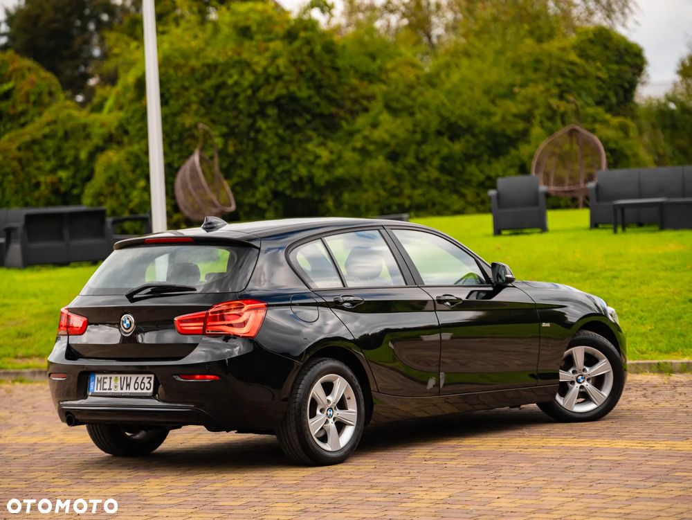 BMW Seria 1 120i Sport Line - 8