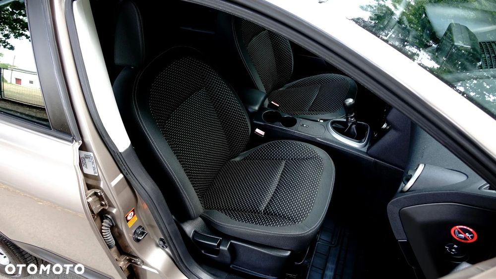 Nissan Qashqai 2.0 tekna - 12