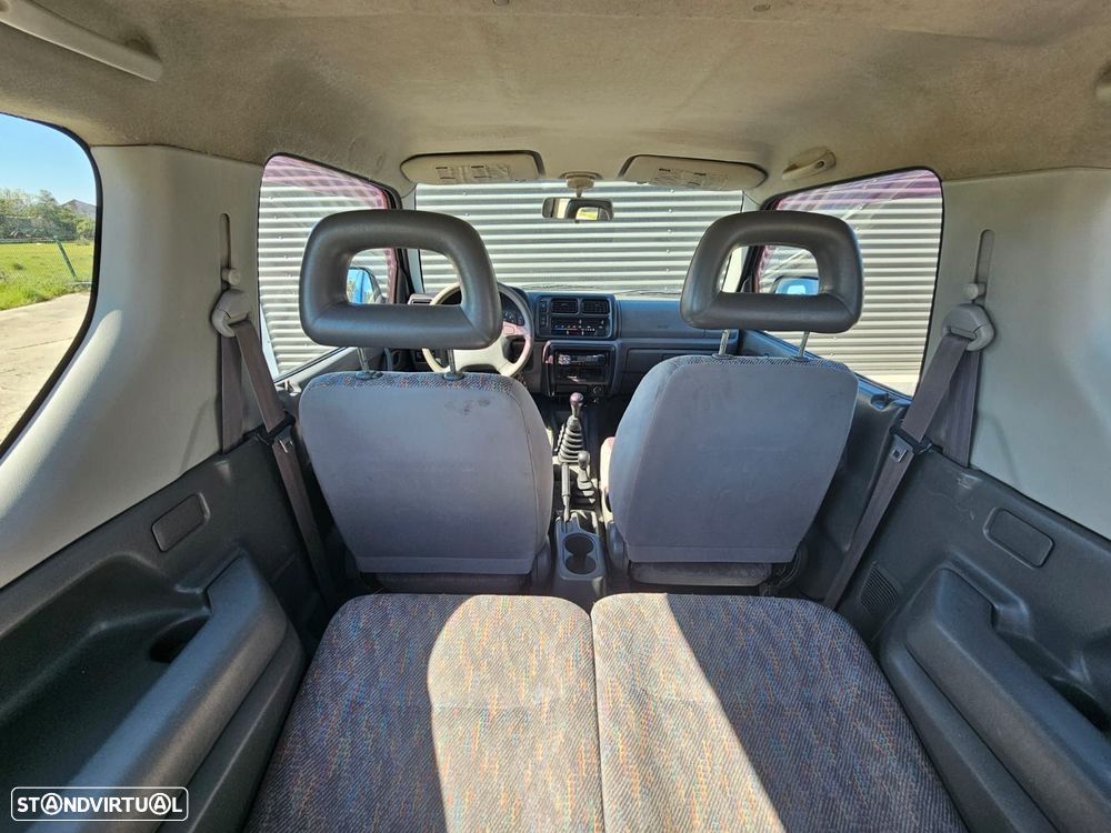 Suzuki Jimny 1.3 16V - 40