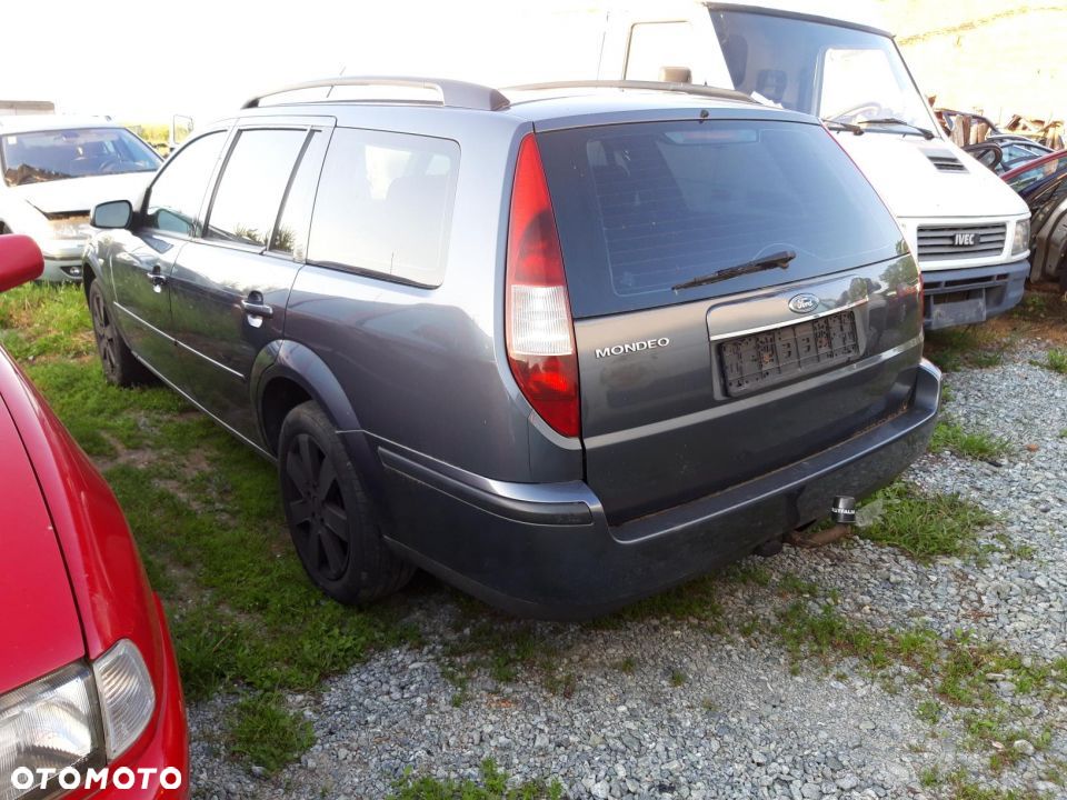 Części Ford Mondeo mk3 lift fl 2.0 TDCI 130KM kombi szary 5 drzwi - 4