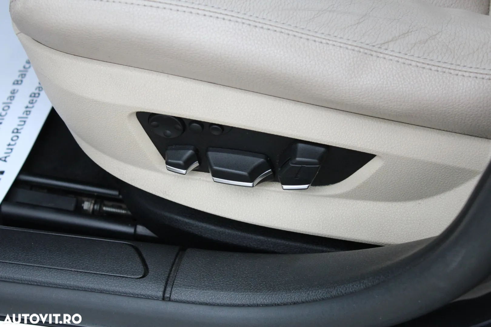 BMW Seria 7 - 23