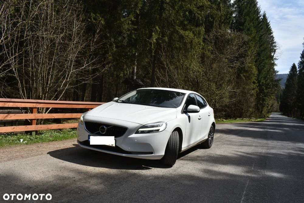 Volvo V40 D2 Drive-E Dynamic Edition - 2