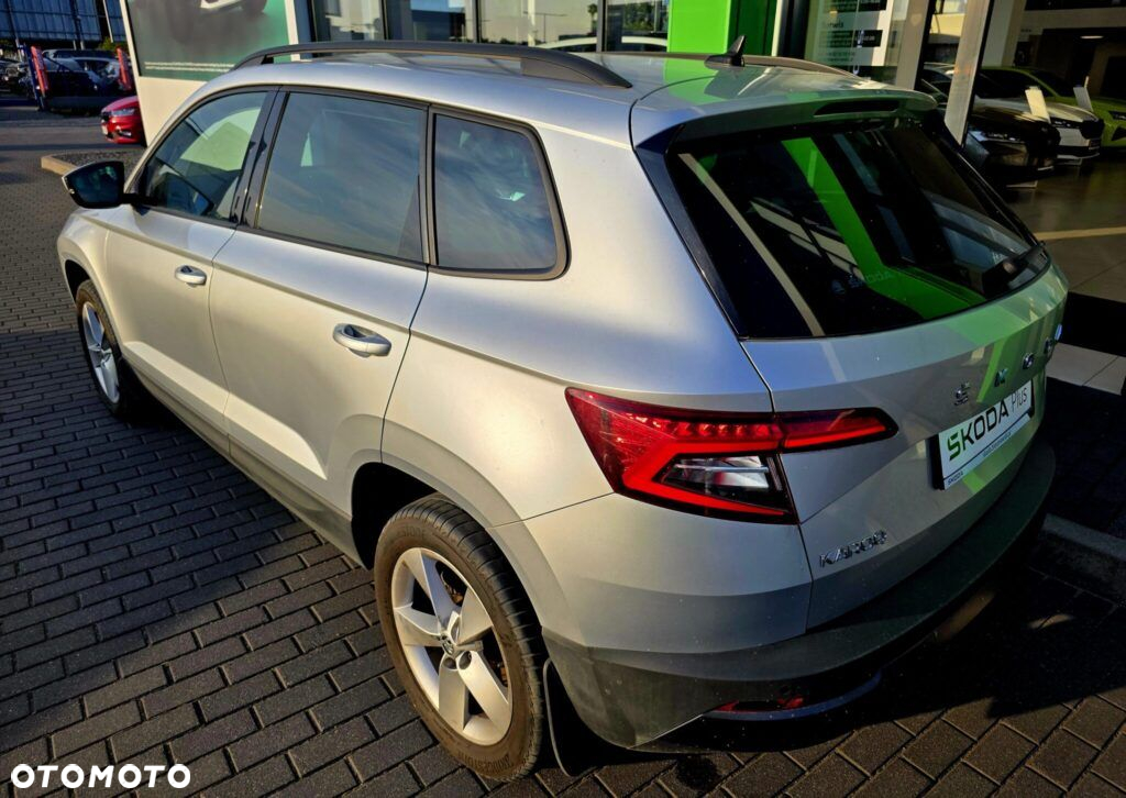 Skoda Karoq 1.0 TSI GPF 4x2 Ambition - 9
