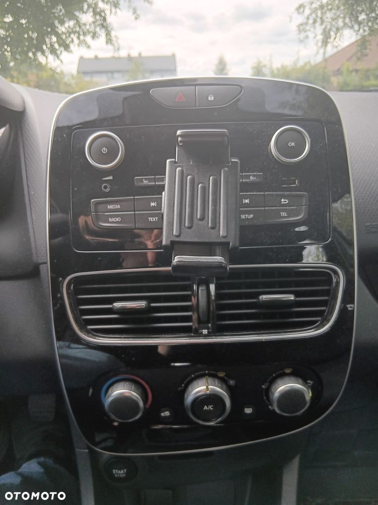 Renault Clio - 3