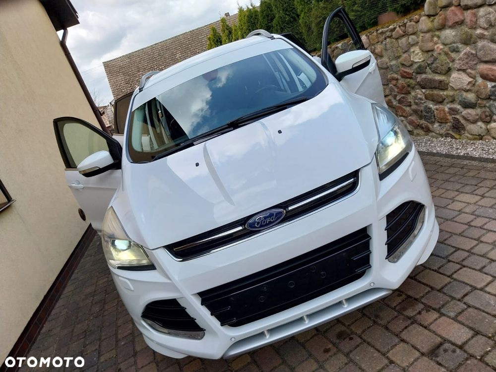 Ford Kuga - 28