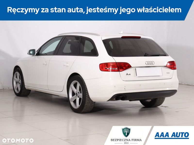 Audi A4 Avant - 6