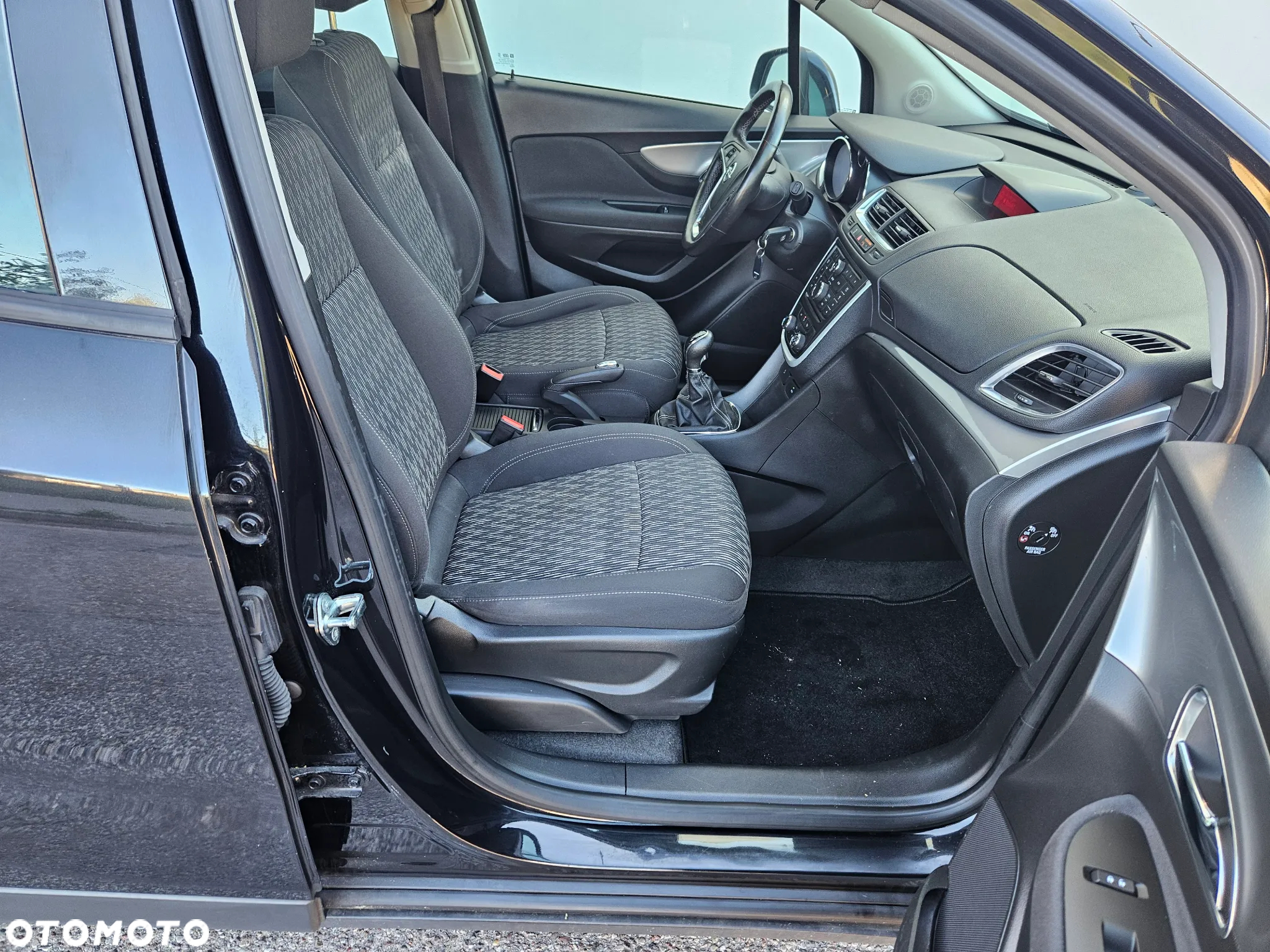 Opel Mokka 1.6 Essentia S&S - 12