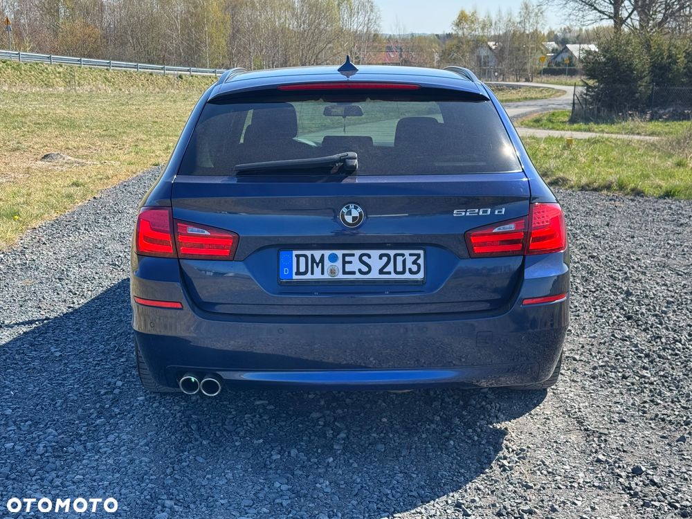 BMW Seria 5 520d - 6