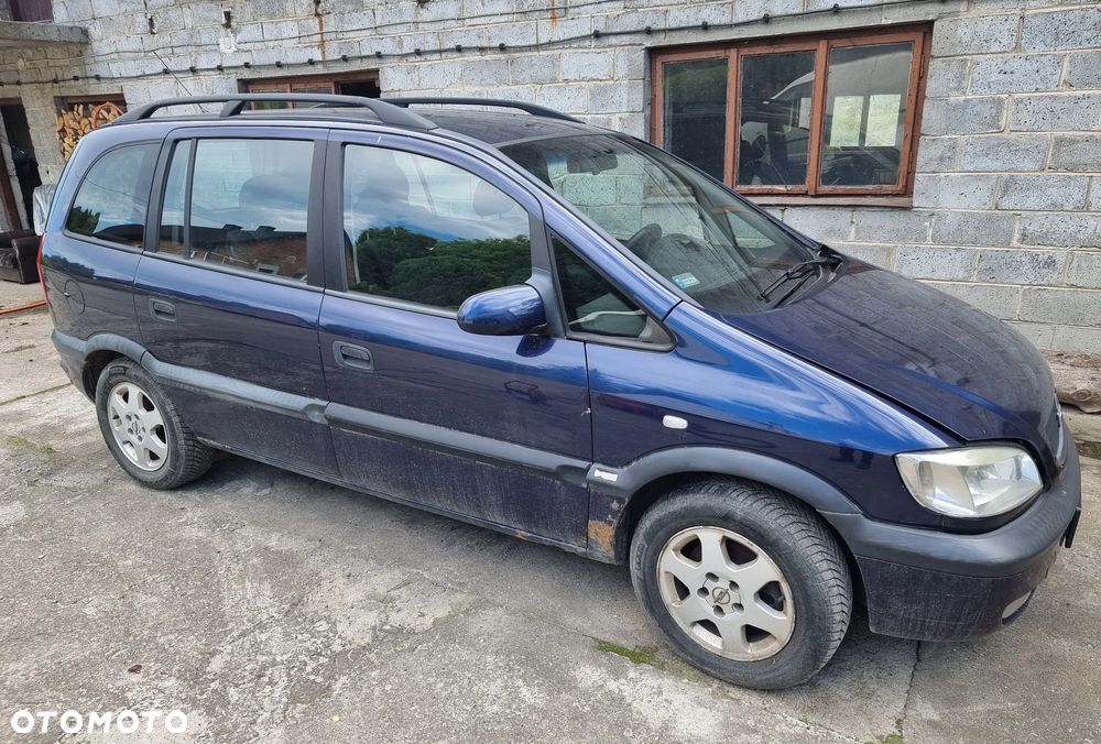 Opel Zafira - 3