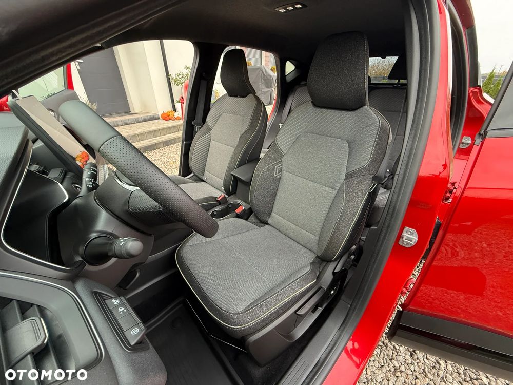 Renault Captur 1.3 TCe mHEV Techno - 25