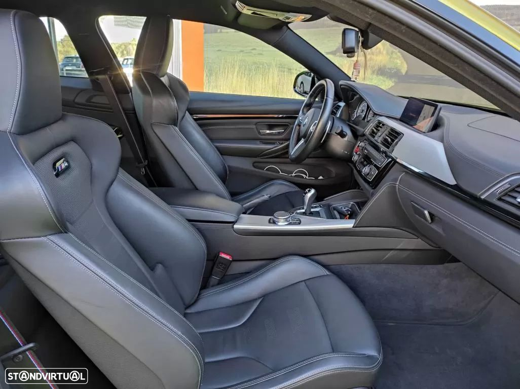 BMW M4 Coupe DKG Competition - 16
