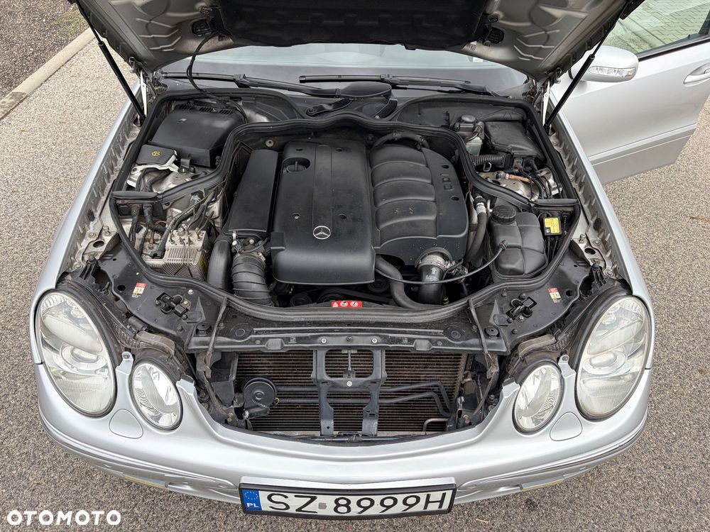 Mercedes-Benz Klasa E 200 CDI Classic - 29