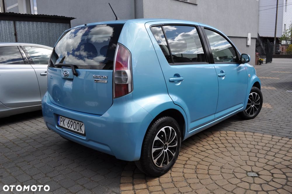 Daihatsu Sirion 1.0 CooLine - 9