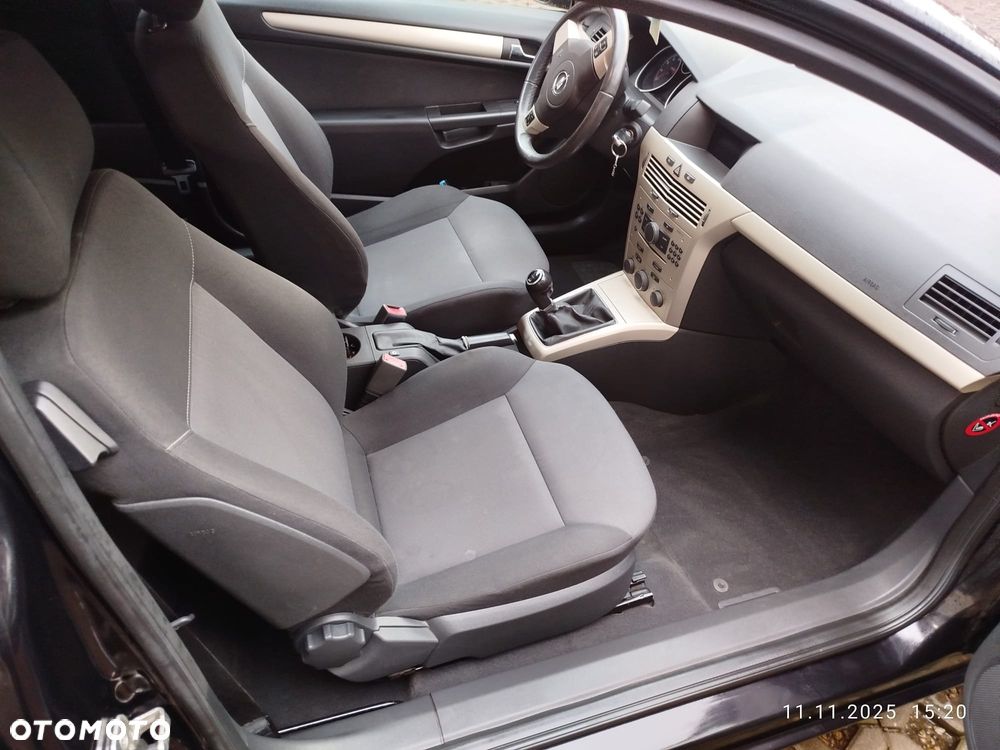 Opel Astra - 11