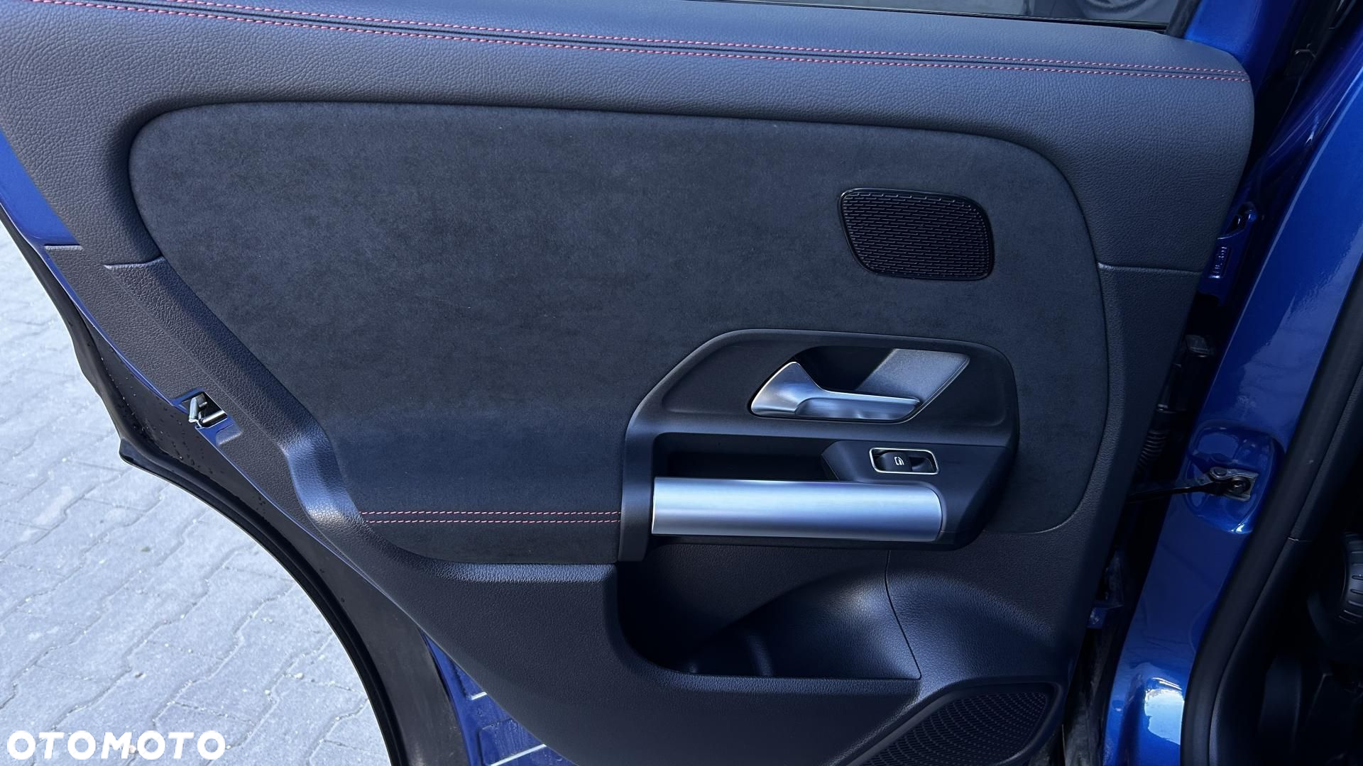 Mercedes-Benz GLA - 24