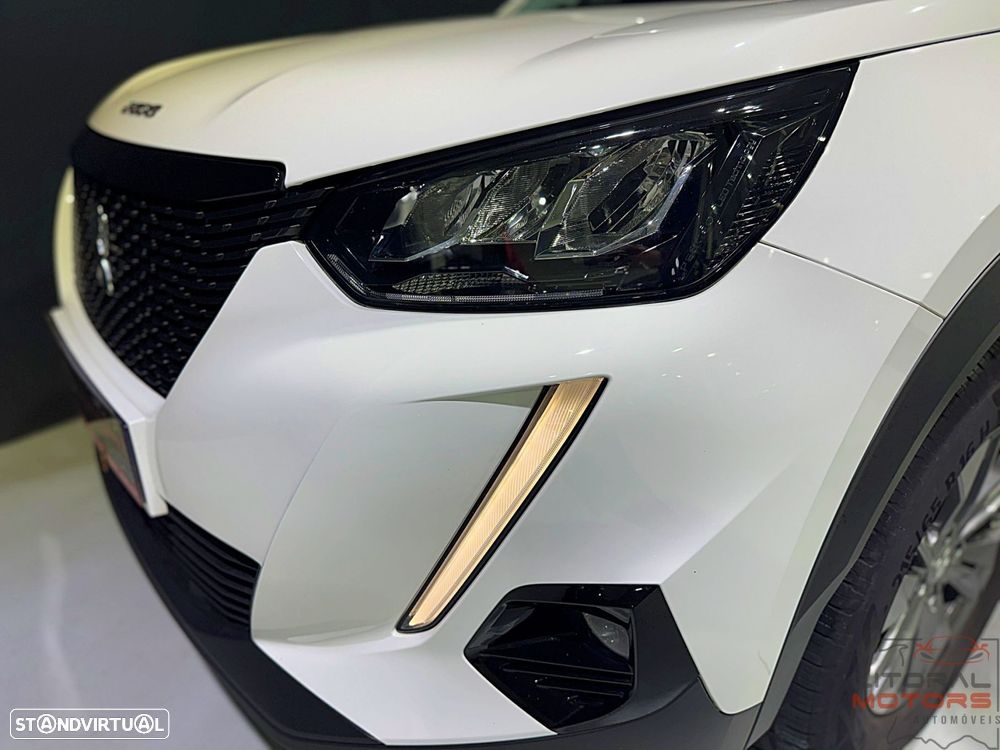 Peugeot 2008 1.2 PureTech Active Pack EAT8 - 5