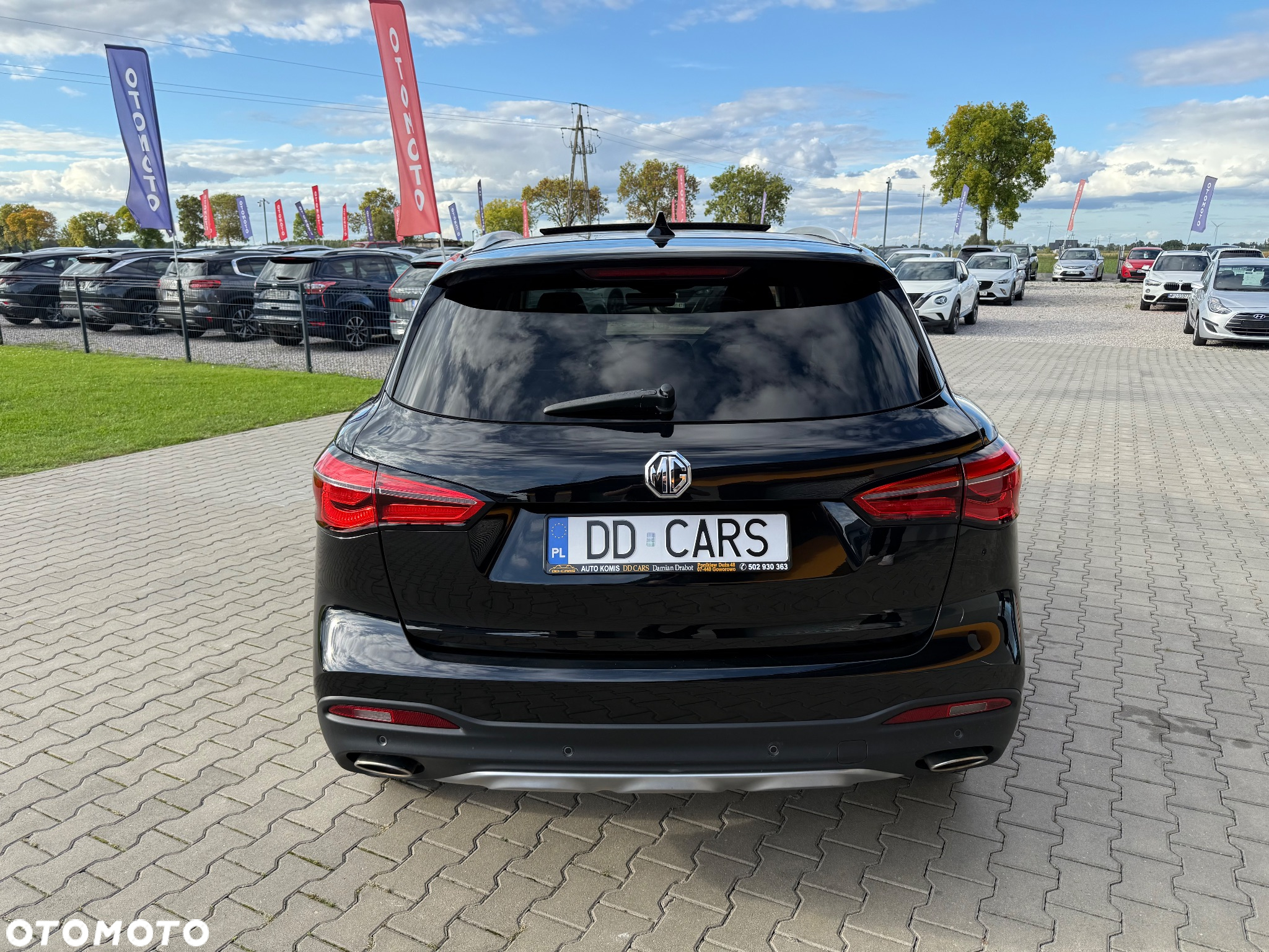 MG EHS 1.5T-GDI PHEV Luxury - 13
