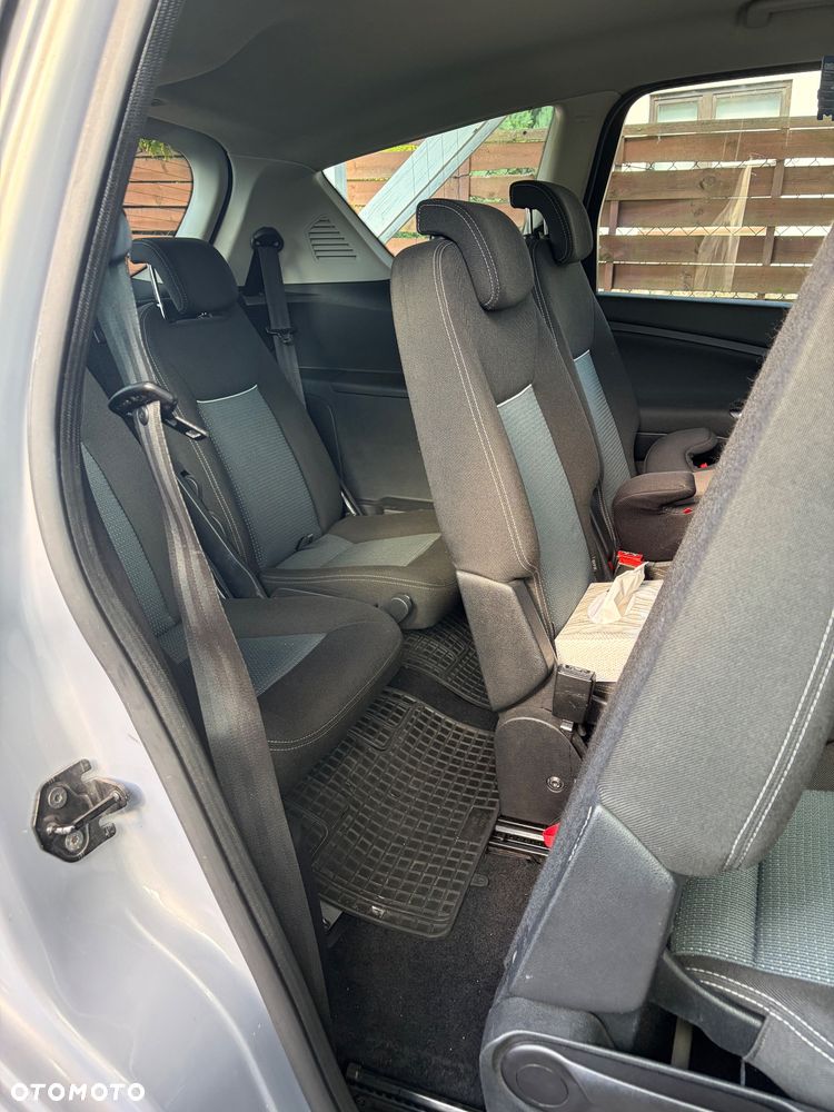 Ford S-Max - 20