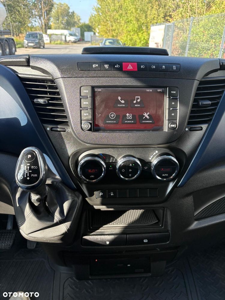 Iveco Daily 35S180 L3h2 3.0 180 km Automat HiMatic - 19