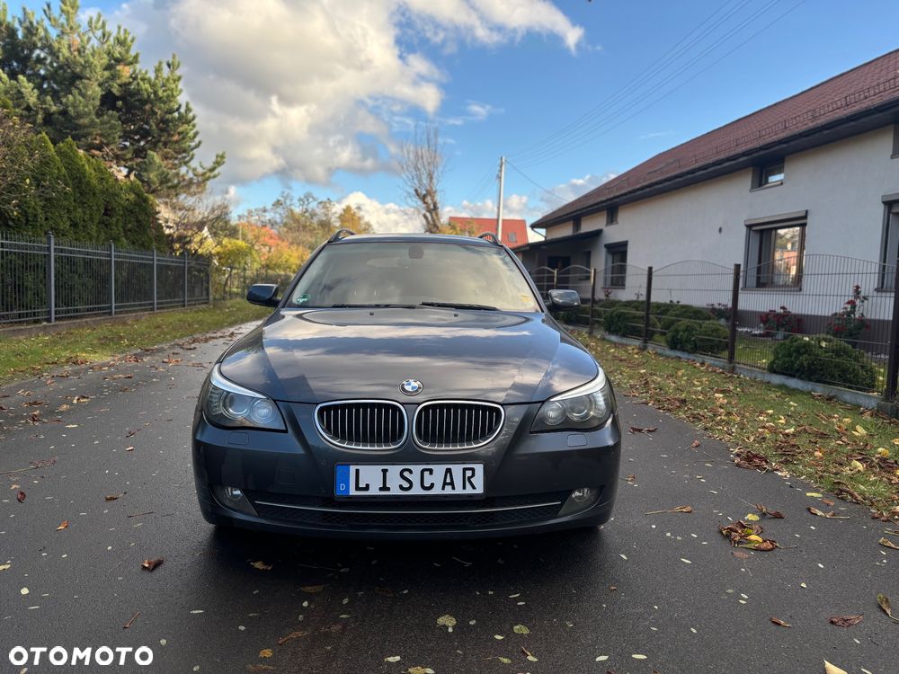 BMW Seria 5 523i Edition Exclusive - 3