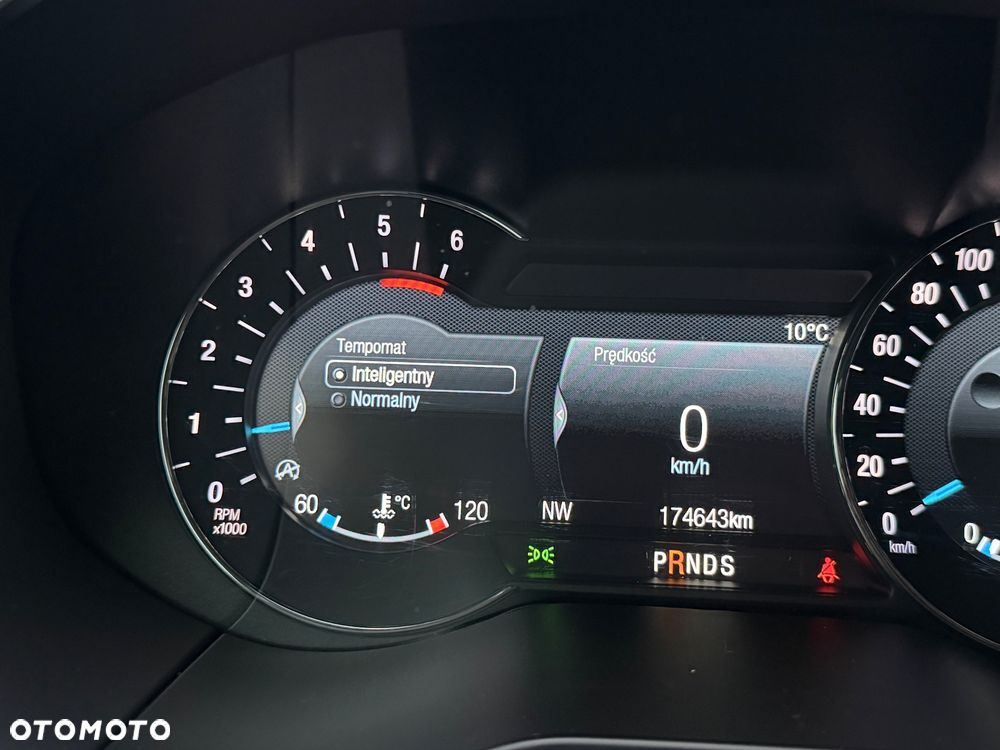 Ford S-Max 2.0 EcoBlue Titanium - 33