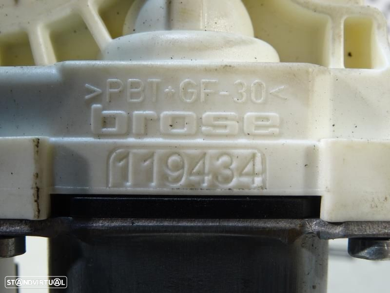 Motor Do Elevador De Vidro Traseiro Esquerdo Seat Leon (1P1)  1K095970 - 9