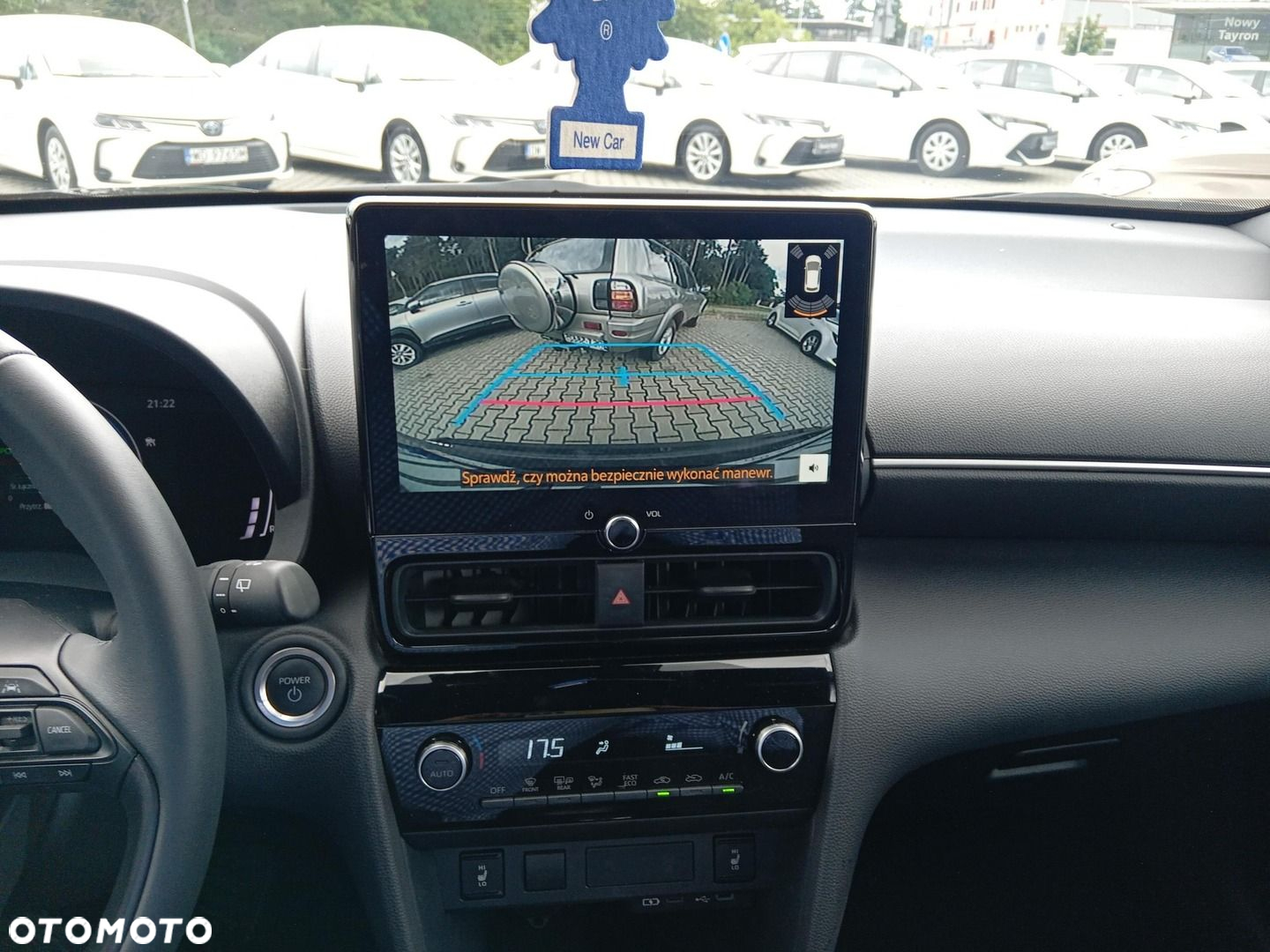 Toyota Yaris Cross - 13