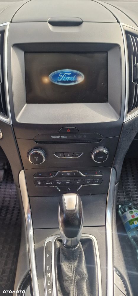 Ford S-Max 2.0 TDCi 4WD Titanium PowerShift - 12