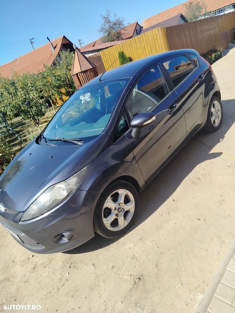 Ford Fiesta - 4