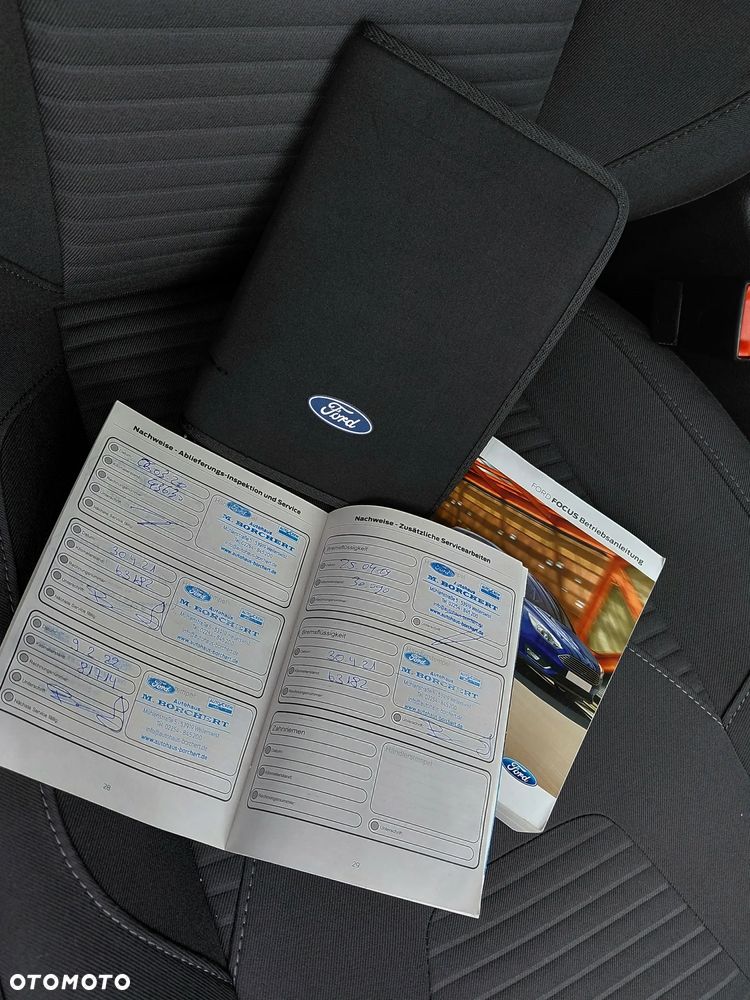 Ford Focus 1.0 EcoBoost Titanium - 19