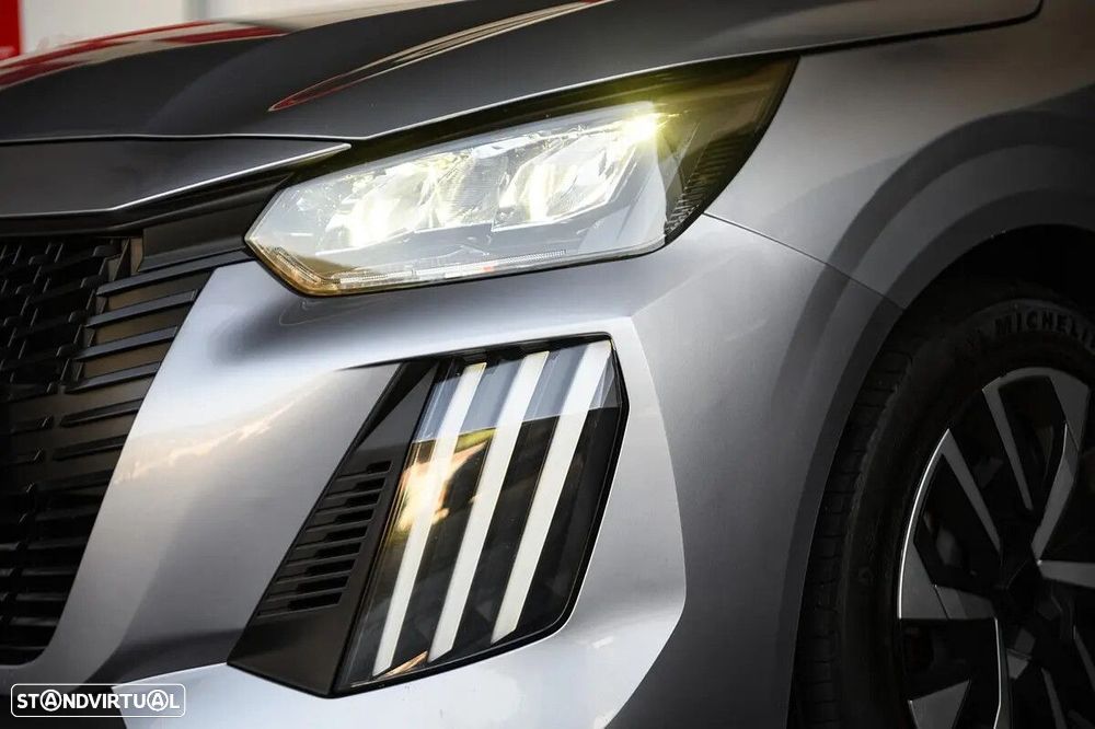 Peugeot 208 1.2 PureTech Active Pack - 13