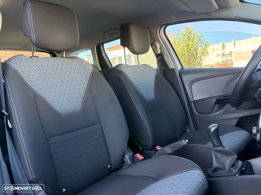 Renault Clio Sport Tourer 1.5 dCi Luxe - 6