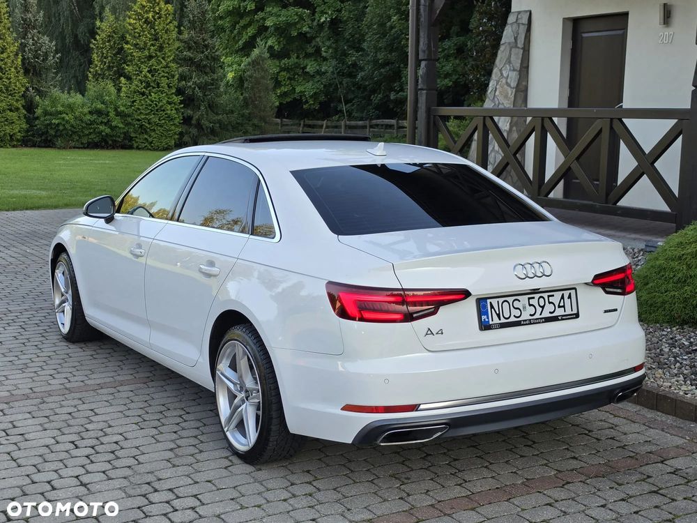 Audi A4 Limousine - 4