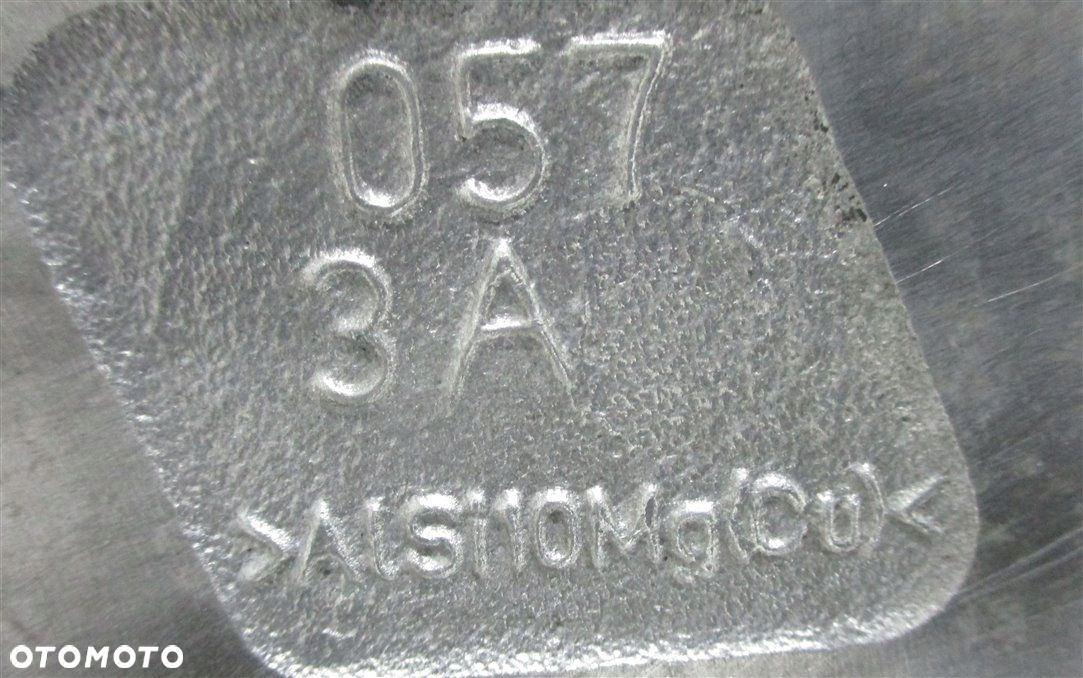 GŁOWICA LEWA AUDI A8 D4 Q7 4.2 TDI V8 CDS CKD CUD 1057353BG - 2