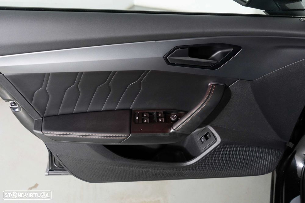 Cupra Formentor 1.4 e-Hybrid DSG - 22