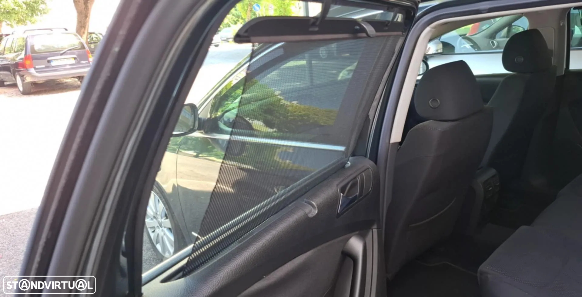VW Passat Variant 2.0 TDi Confortline - 19